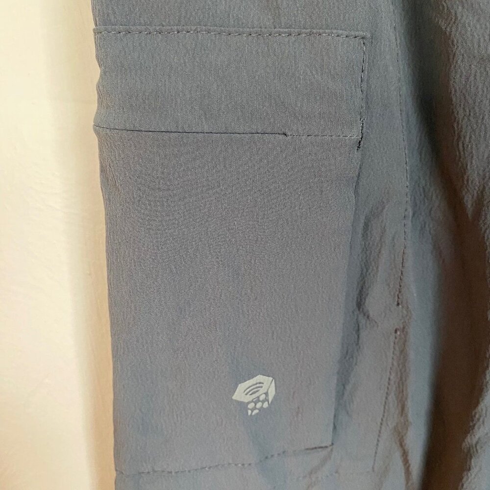 Mountain Hardwear size Women's 10/32 Gray Cargo Stretchy Hiking Outdoors Pants - Picture 9 of 11